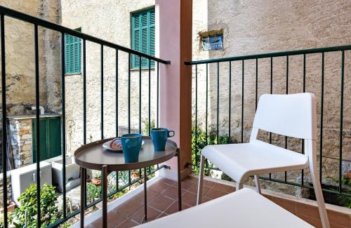 Gorra Apartamento | Hostdomus - Outdoor Apartment 1