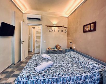 Finale Pia Apartamento | Hostdomus - Smeraldo Suite - Seafront apartment - BIKE ROOM