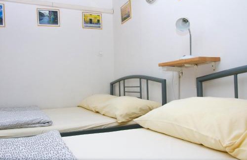 Ljubljana City Centre Hostal | Hostel 24
