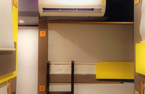 Andheri West Hostal | Hostal ∙ 8 huéspedes