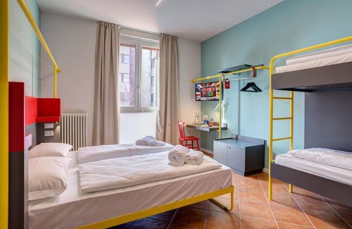 Simonetta Hostal | Hostal ∙ 8 huéspedes