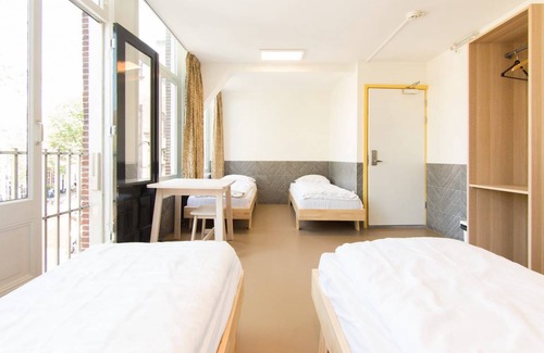 Red Light District Hostal | Hostal ∙ 8 huéspedes