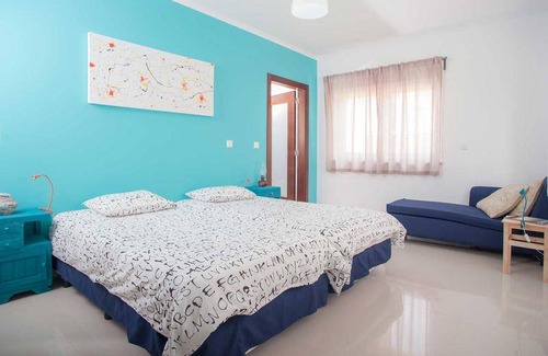 Lourinha Hostal | Hostal ∙ 8 huéspedes