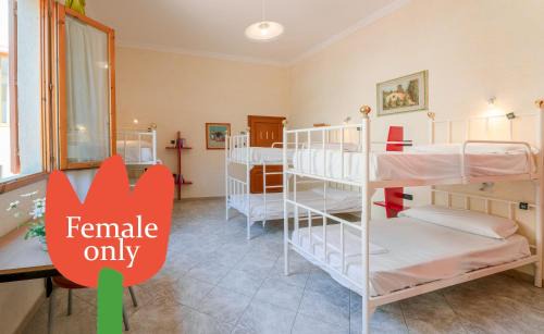Santa Maria Novella Hostal | Hostel Archi Rossi