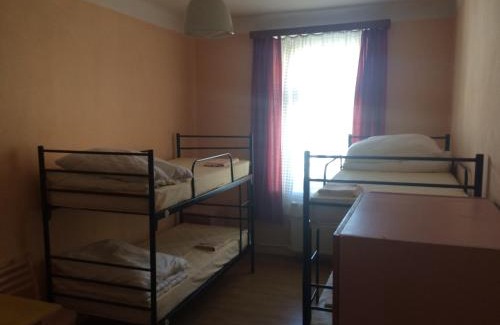 Bubenec Hostal | Hostel Dakura