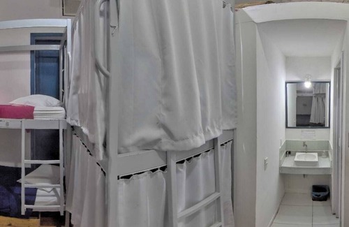 Niteroi Cabina | Hostel Familiar e Aconchegante com Otima Localização Perto da Praia e Museu