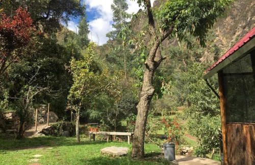 Ollantaytambo Otro | HOSTEL INKA PACCHA - cascada inka