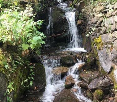 Ollantaytambo Otro | HOSTEL INKA PACCHA - cascada inka