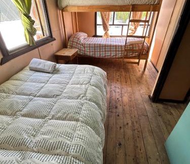 Puerto Rio Tranquilo Hostal | Hostel Las Parvas by Samtours