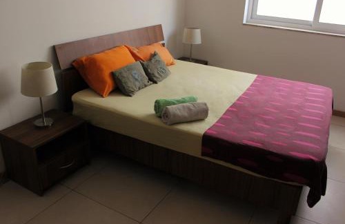 St. Julian's Hostal | Hostel Malti Budget