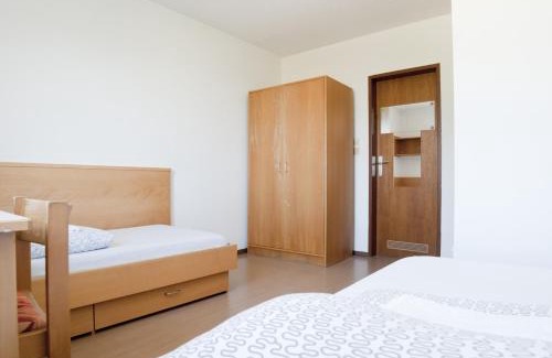 Pradl Hostal | Hostel Marmota