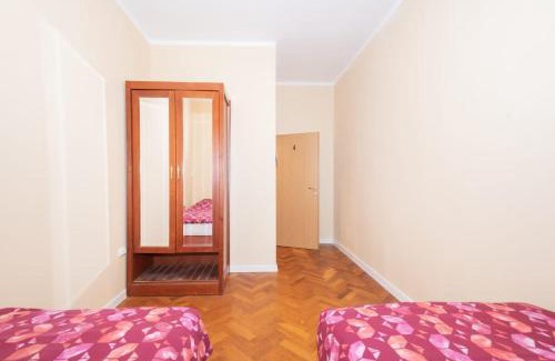 Rijeka Hostal | Hostel Old School