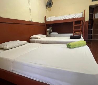 San Juan del Sur Hostal | Hostel Tadeo San Juan del Sur