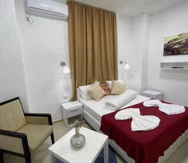 Bucharest City-Centre Hostal | Hostel Tripoli Palace