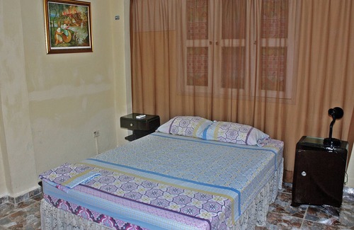 Holguin Casa | Hostel Valladolid