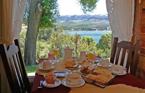 Villa Pehuenia Apartamento | Hostería Al Paraíso