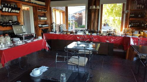 Cerro Calafate Hotel | Hosteria Los Canelos