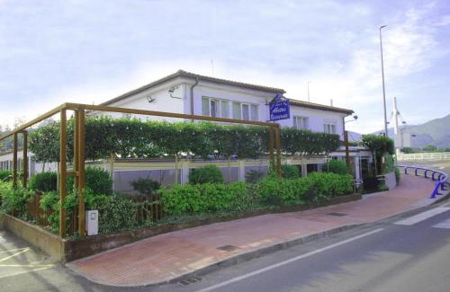 Cabezón de la Sal Hotel | Hosteria,restaurante,cafeteria Los Abetos
