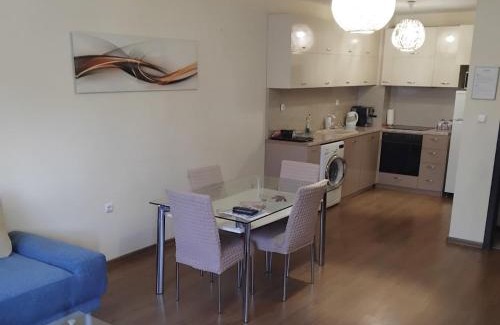 Stara Zagora Apartamento | HostEx Trinity Apartment