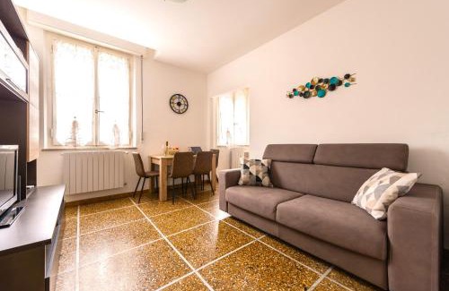 Pisa Apartamento | Hostly-Casa Serena-Near the Town Center