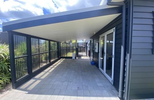 Matarangi Casa | Hosts on the Coast 109 Simply Divine