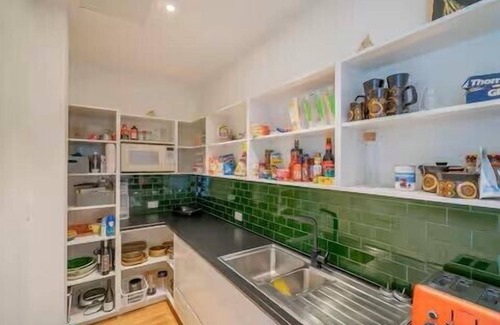 Rings Beach Casa | Hosts on the Coast Ataahua