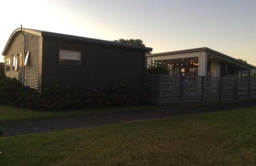 Matarangi Casa | Hosts on the Coast Beach Break Matarangi