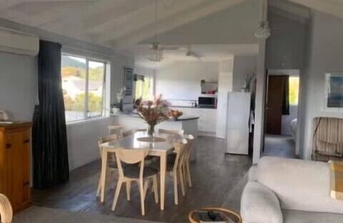 Cooks Beach Casa | Hosts on the Coast Catch of the Day