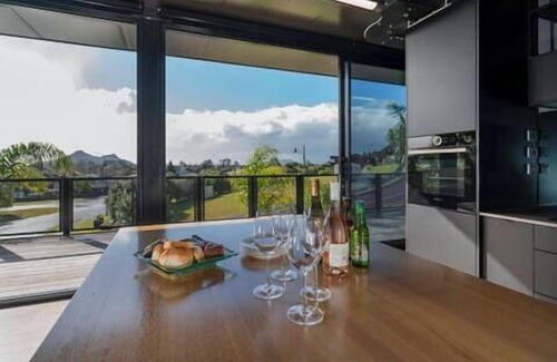 Pauanui Casa | Hosts on the Coast Panorama Vista
