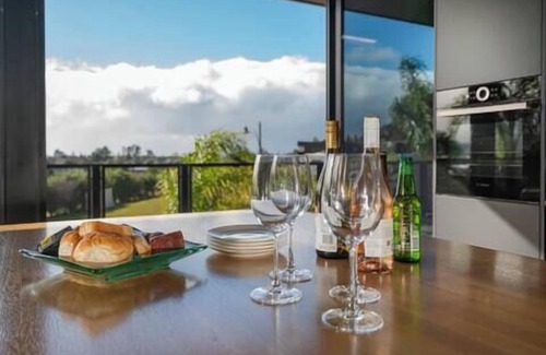 Pauanui Casa | Hosts on the Coast Panorama Vista