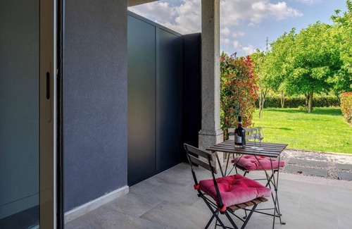 Miguas Casa | HostWise – Douro View Villa w/ 10 Suites and Pool