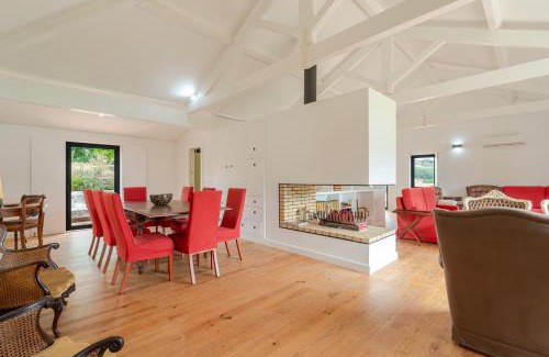 Sao Miguel do Rio Torto Casa | HostWise - Quiet & Modern Villa with Pool & River