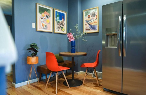 Lawrenceville Casa | Pet Friendly, Central Lawrenceville Rowhouse!
