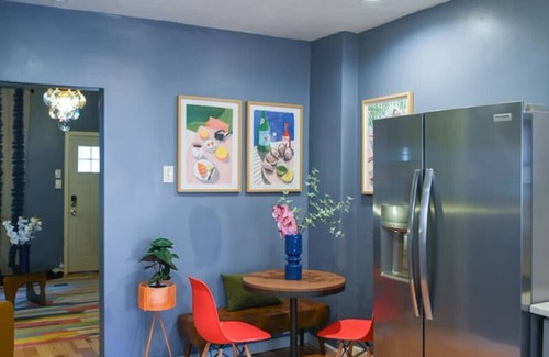 Lawrenceville Casa | Pet Friendly, Central Lawrenceville Rowhouse!