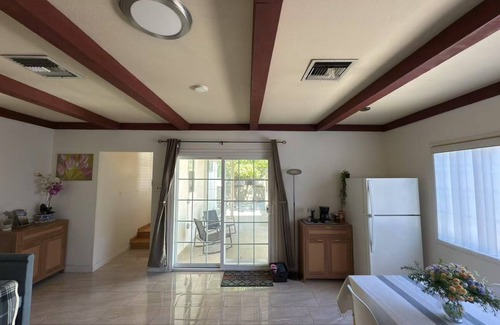 Alhambra Casa | Hot jacuzzi, near LA! Lovely, quiet home!