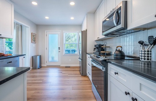 Cartersville Casa | Hot New Rates! 4BR Cartersville Home Near Downtown