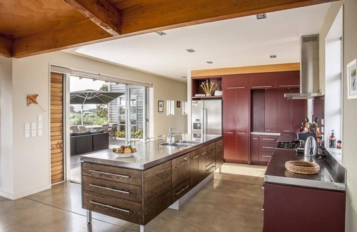 Mangawhai Casa | Hot Sands Olive Estate - Peaceful haven in a gated community close to estuary and golf courses
