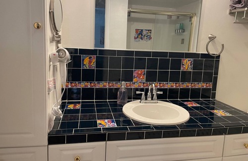 Bay Crest Park Casa | Hot SPA minutes to airport 3/2 pool home
