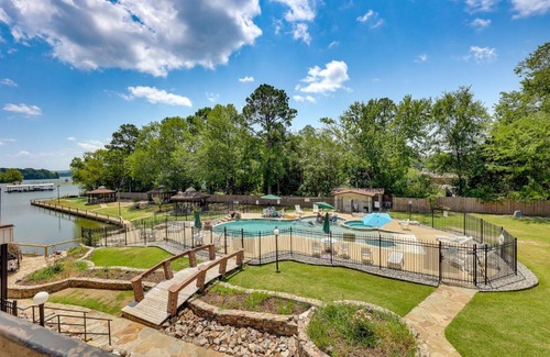 Lake Hamilton Apartamento | Hot Springs Condo on Lake Hamilton with Views!
