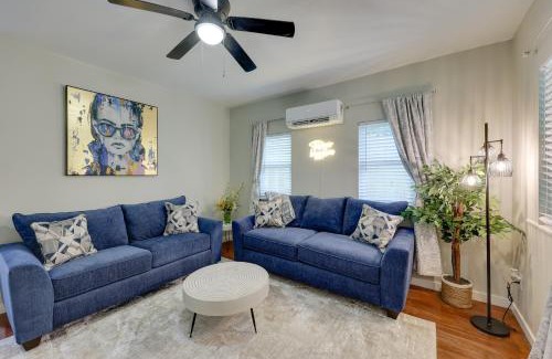 Hot Springs Casa | Hot Springs Home with Yard, Walk to Bathhouse Row!