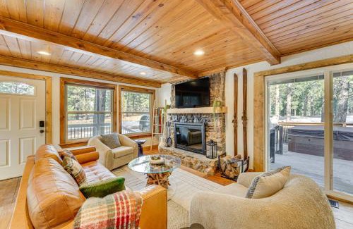 Angel Fire Casa | Hot Tub and Fireplace Cozy Angel Fire A-Frame Cabin