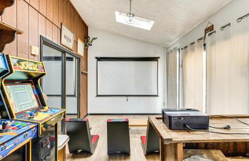 Long Pond Casa | Hot Tub and Game Room Long Pond Getaway!