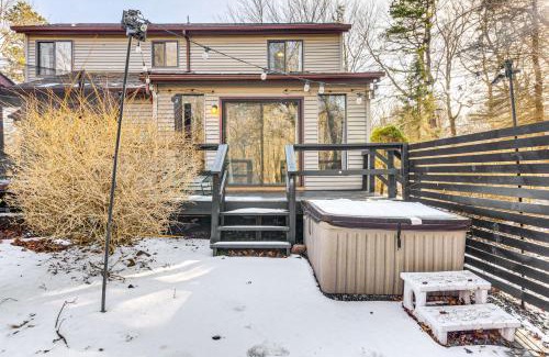 Long Pond Casa | Hot Tub and Game Room Long Pond Getaway!