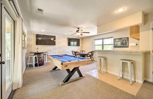 Canyon Lake Casa | Hot Tub and Game Room Canyon Lake Getaway!