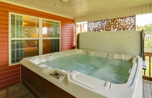 Cookeville Casa | Hot Tub and Scenic Deck! Spacious Cookeville Retreat