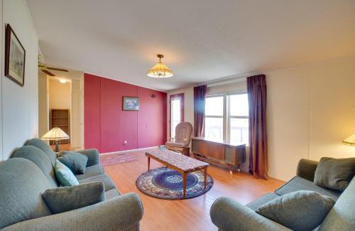 Montrose Casa | Hot Tub and Screened Porch Getaway in Montrose!