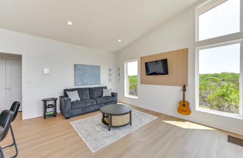 Valley Mills Casa | Hot Tub and Valley Views Hidden Gem in Texas