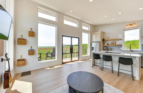 Valley Mills Casa | Hot Tub and Valley Views Hidden Gem in Texas