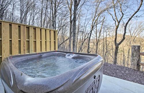 Bryson City Casa | Hot Tub and Views Charming Bryson City Cabin!