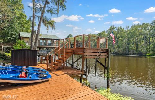 Jefferson Casa | Hot Tub At Whiskey Barrel, Waterfront, Pickleball